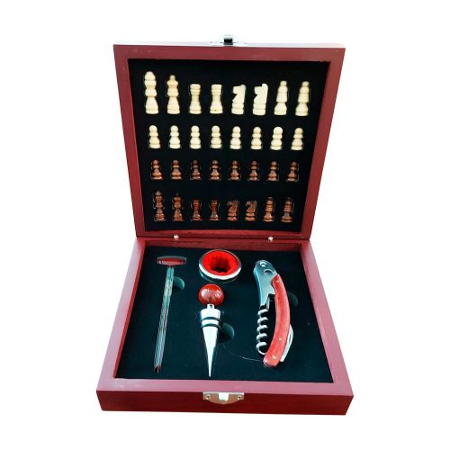 Set 4 accesorii vin in cutie cu tabla de sah, 169×49×169 mm, Everestus, 20FEB17206, Lemn, Maro